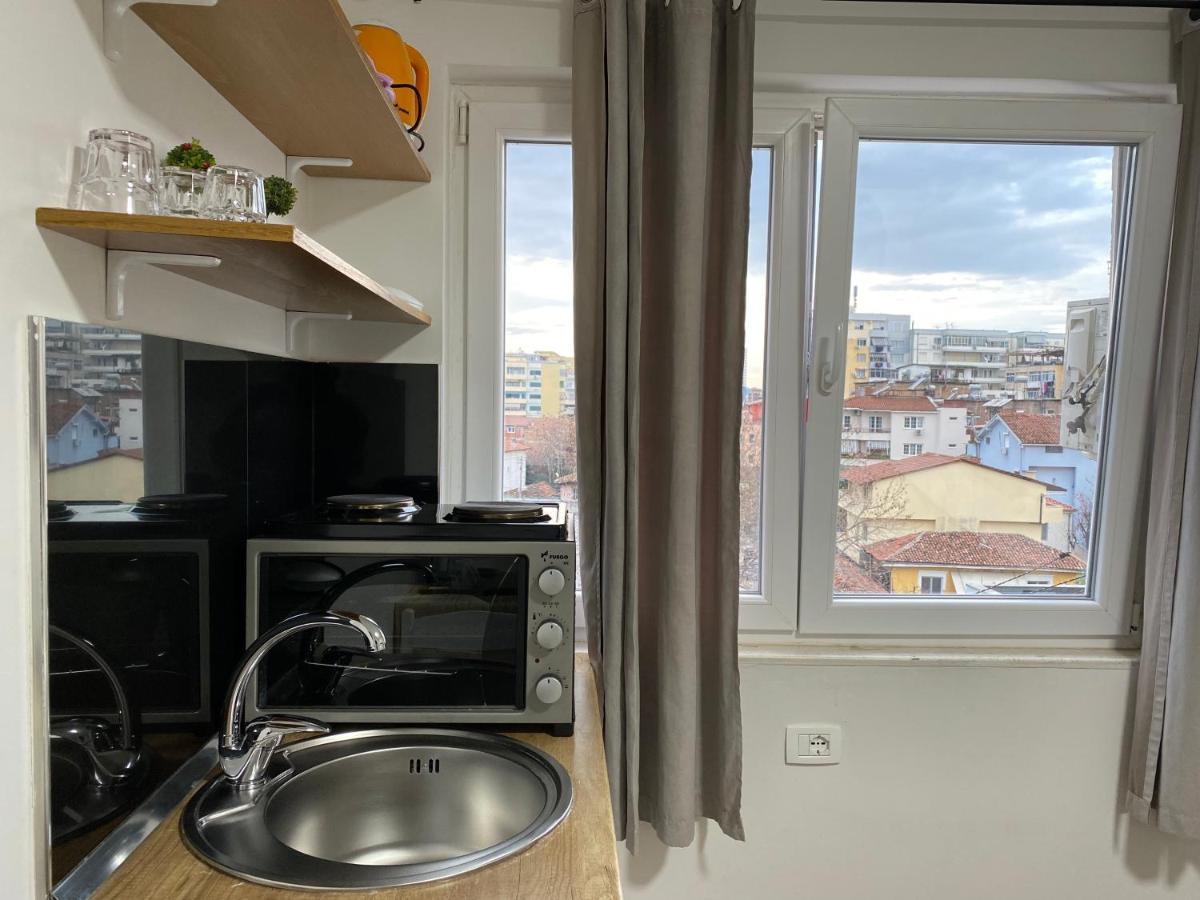 Central Studio Apartments Tiranë Luaran gambar
