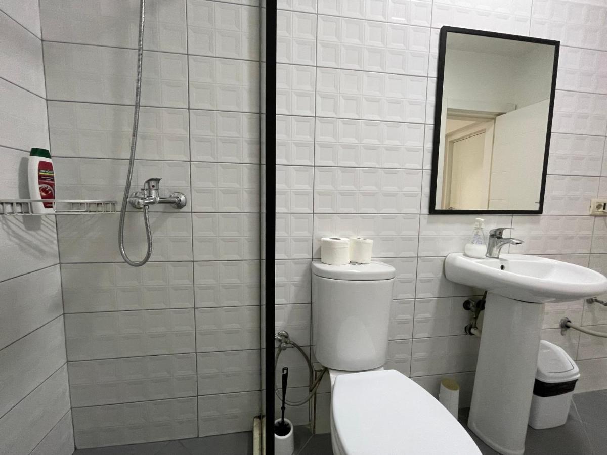 Central Studio Apartments Tiranë Luaran gambar