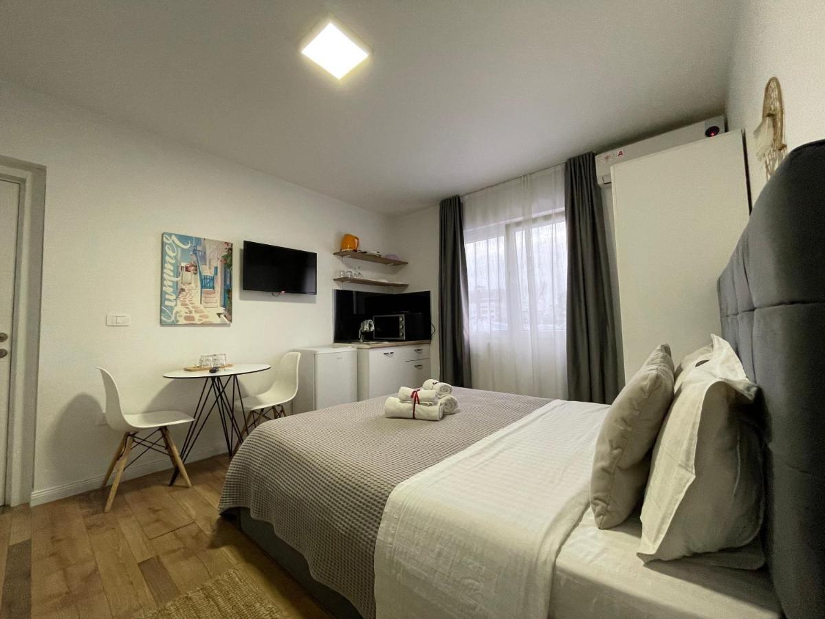 Central Studio Apartments Tiranë Luaran gambar