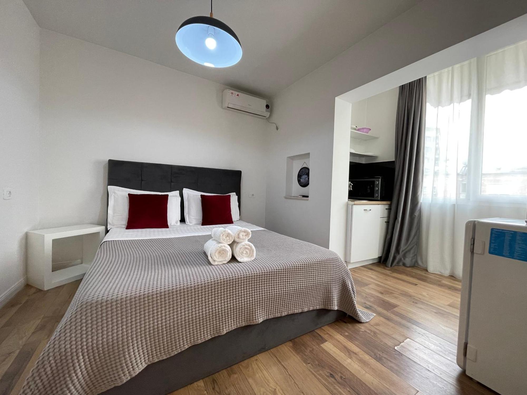 Central Studio Apartments Tiranë Luaran gambar